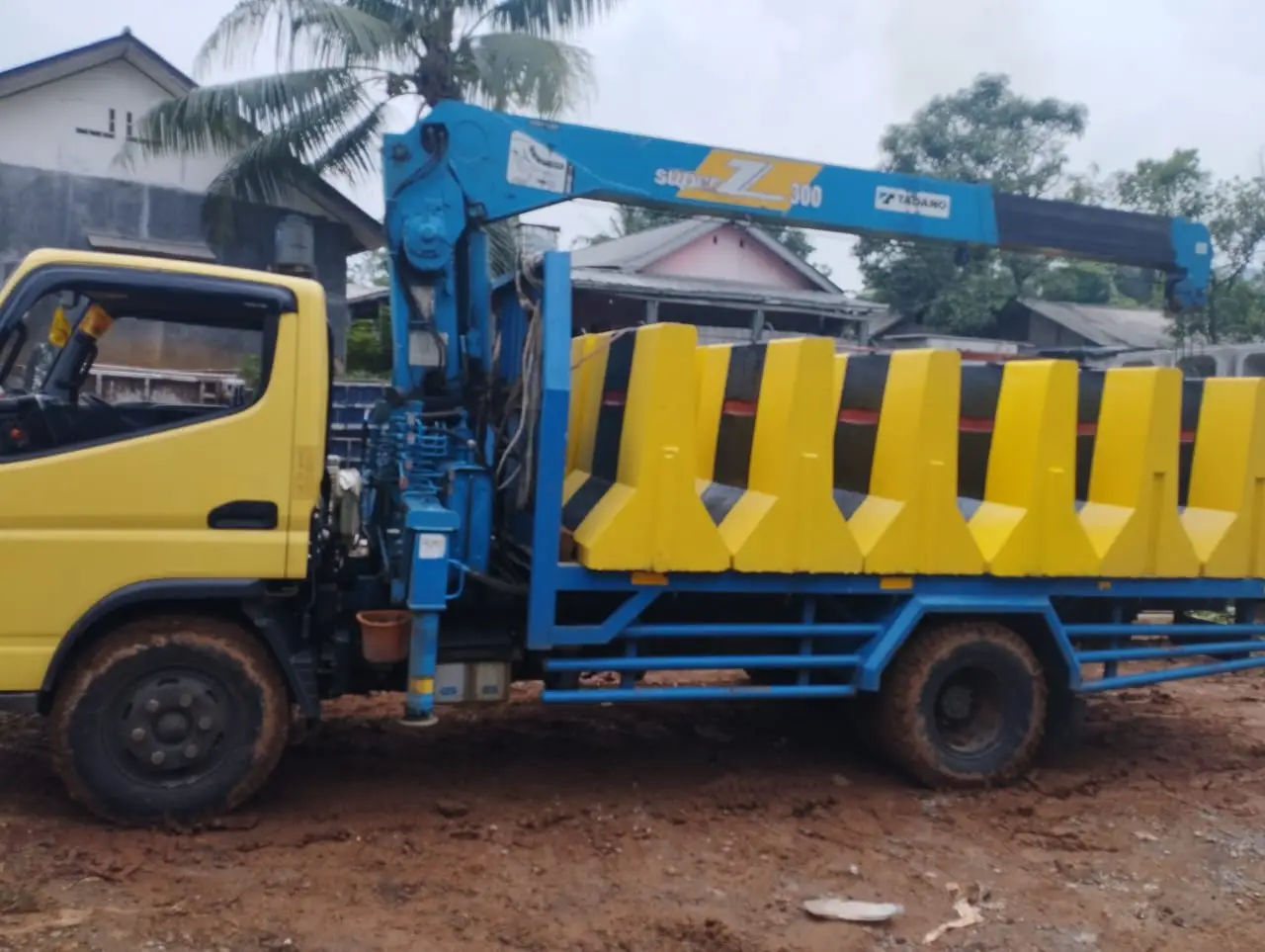 Pengiriman Roar Barier